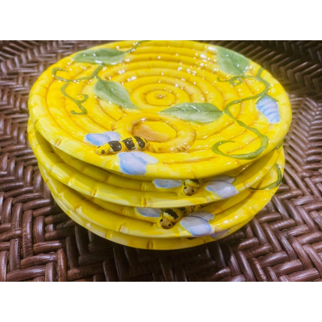 1990s Vintage Bombay Co. Bee Ives Decorative Plates Circa 1994- Set of 4 For Sale - Image 5 of 12