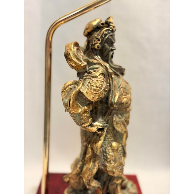 Vintage Tony Duquette Style Bespoke Parcel Gilt Guan Yu Table Lamp by Turtle & Crane -Newly Painted For Sale In Mobile - Image 6 of 16