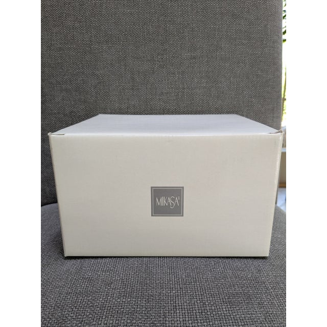 Mikasa Flores Flair Crystal Bowl With Box For Sale - Image 10 of 11