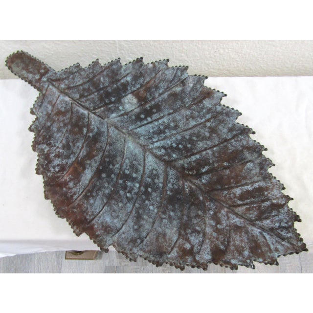 Vintage Maitland-Smith Verde Green Pointed Metal Leaf Centerpiece Tray Veined leaf design with bubbled edging. Has three...