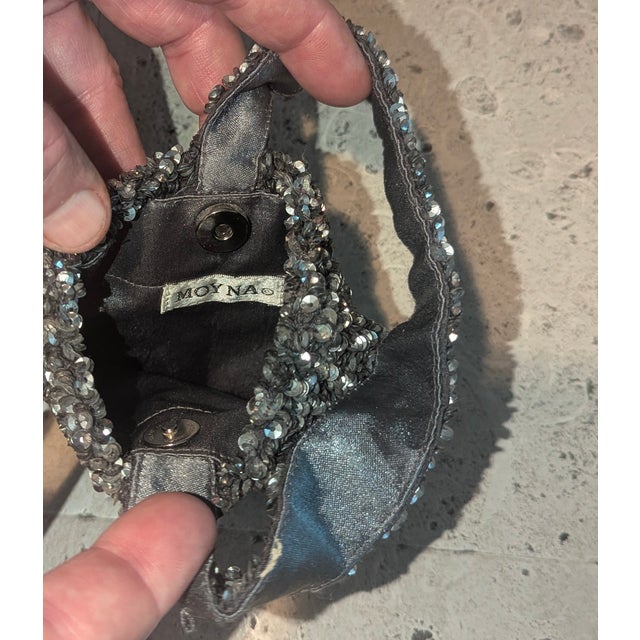 1990s 1990s Beaded Grey Wristlet by Mona For Sale - Image 5 of 5