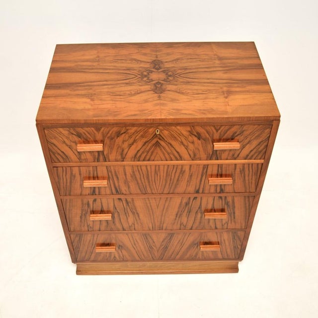 Art Deco Figured Walnut Chest of Drawers, 1930 For Sale - Image 6 of 10