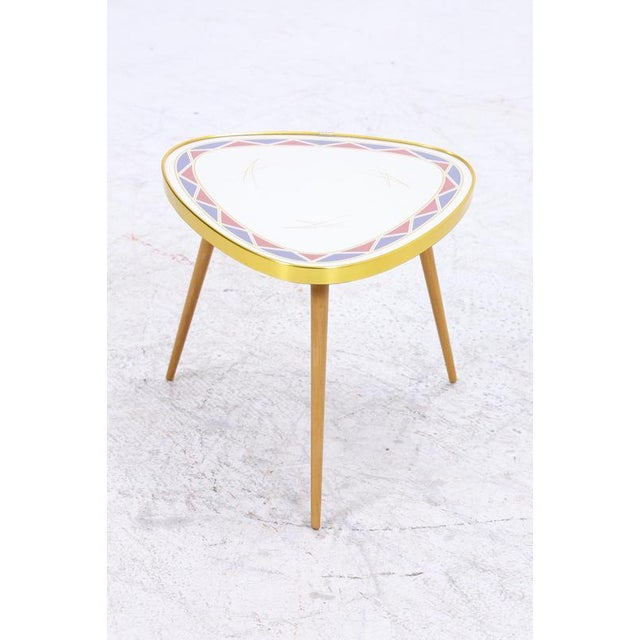Brown Mid-Century Kidney-Shaped Plant Stand or Side Table, 1960s For Sale - Image 8 of 10