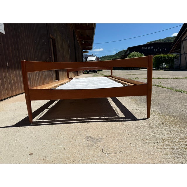 Mid-Century Modern Mid-Century Modern Scandinavian Model Dagmar Teak Bed, 1960 For Sale - Image 3 of 18