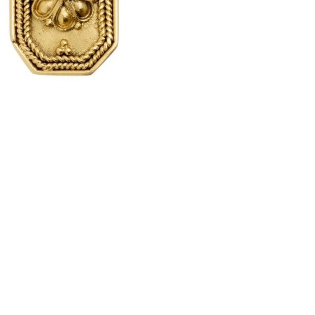 Earrings in 19.2k Gold, Set of 2 For Sale - Image 5 of 6