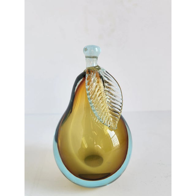 Livio Seguso Murano Italy Pear Form Paper Weight For Sale In New York - Image 6 of 11
