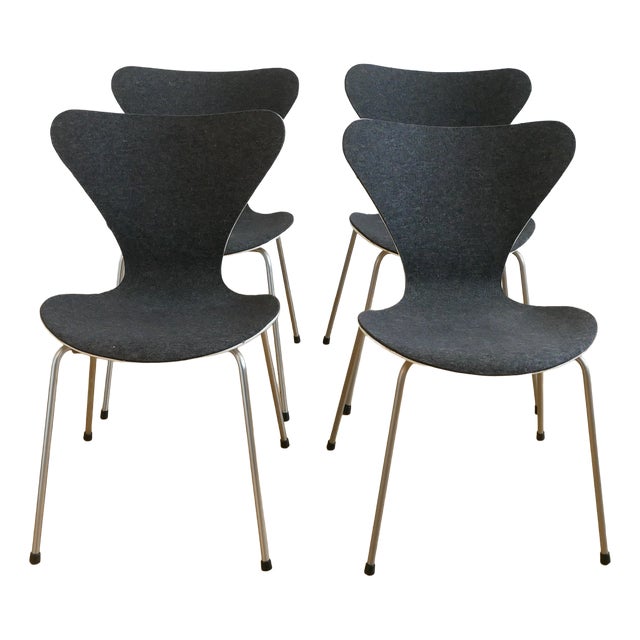 Series 7 Chairs by Arne Jacobsen for Fritz Hansen, 1960s, Set of 4 For Sale