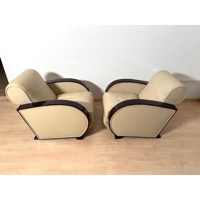 Art Deco Club Chairs in Cream Leather and Lacquered Wood, 1930 For Sale - Image 6 of 18