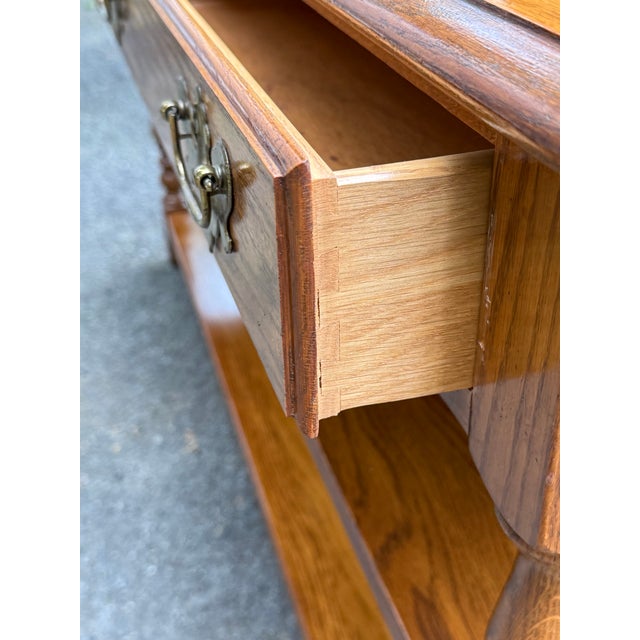 1990s Vintage Pennsylvania House Turned Legs Oak Console Table For Sale - Image 5 of 10