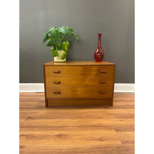 Mid-Century Modern Vintage Danish Modern 3-Drawer Credenza (Domino Møbler) – For Sale - Image 3 of 12