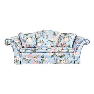 Baker Furniture English Traditional Floral Upholstered Roll Arm Camelback Sofa For Sale
