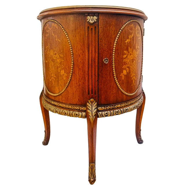 Mid 20th Century Louis XVI Style Round Gueridon Commode Tables With Carrara Marble & Floral Marquetry - A Pair For Sale - Image 4 of 17