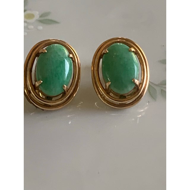 Jade Vintage 14k Gold Oval Jade Cabochon Earrings, A Pair For Sale - Image 8 of 8