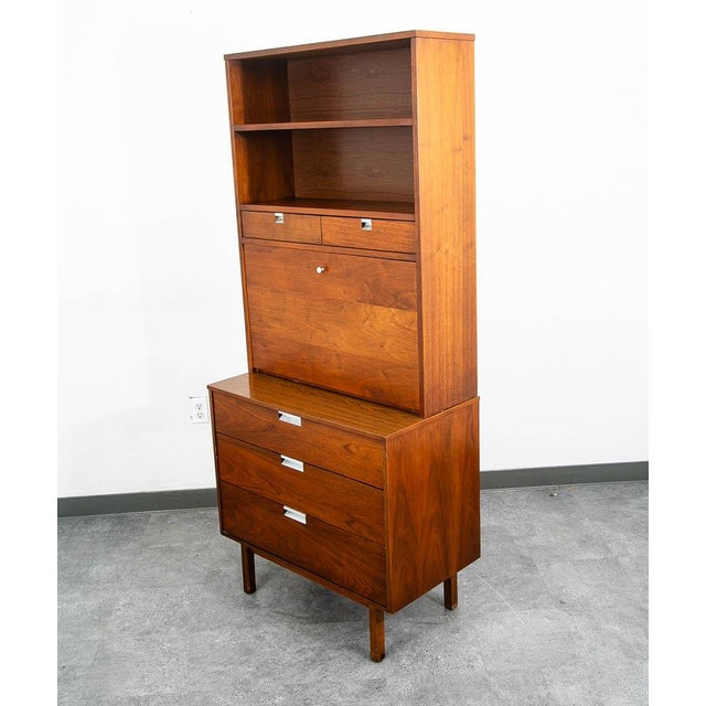 1960s Mid Century Modern China Cabinet Hutch Bassett Walnut Drop Desk Vintage Drawers For Sale - Image 5 of 12
