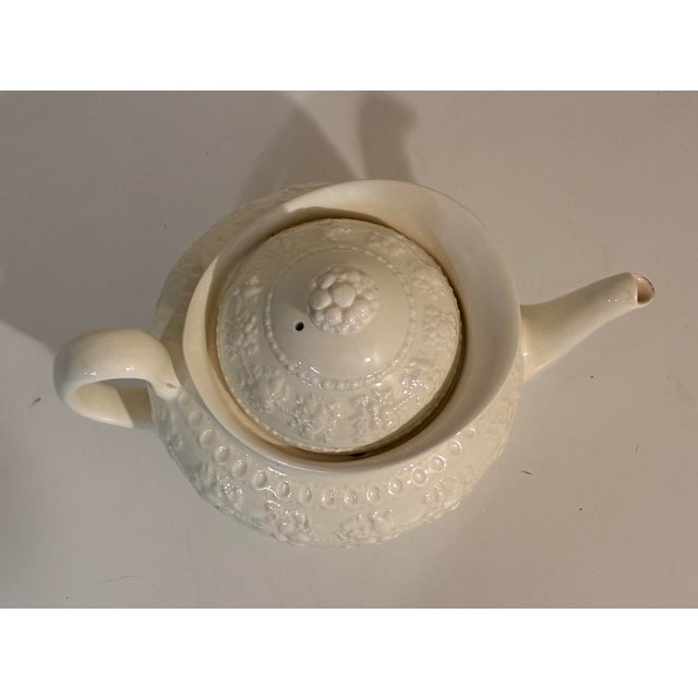 Vintage Wedgwood Wellesley Embossed Creamware English Teapot For Sale - Image 9 of 10
