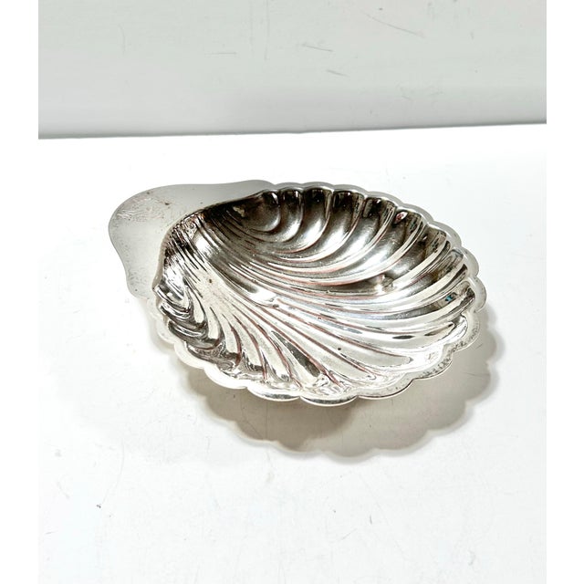 Vintage Silverplate Scallop Shell Dish With Heraldic Pegasus Crest For Sale - Image 4 of 8