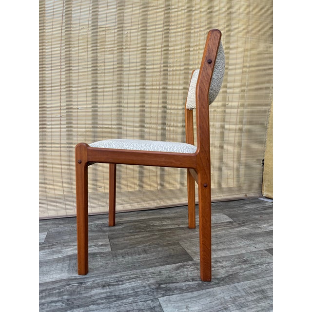 Brown Mid-Century Danish Modern Dining Chairs by j.l. Moller-Hojbjerg, Denmark. Set of Six For Sale - Image 8 of 12