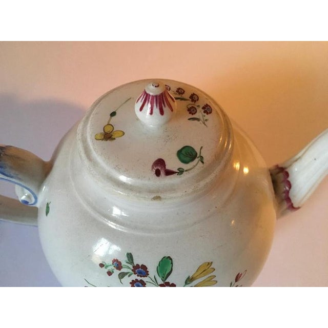 Doccia Porcelain Tea Pot with Floral Decor by Richard Ginori, Italy, Late 18th Century For Sale - Image 17 of 18