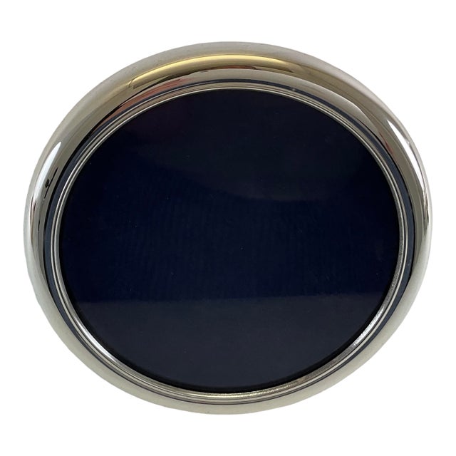 Quality Tarnish-Proofed Round Silver Plated Photo Frame, Plain For Sale