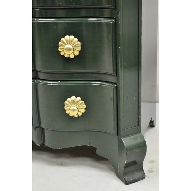 Green Vintage French Country Provincial Green Lacquer 3 Drawer Nightstand by Roundtree For Sale - Image 8 of 12