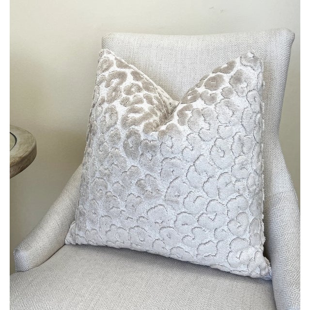 Our covers are crafted with tapered corners, ensuring a consistently square appearance without the “dog ear” look. Each...