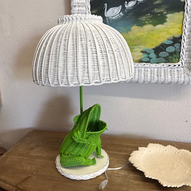 Vintage Wicker Rattan Frog White and Green Table Lamp For Sale - Image 10 of 10
