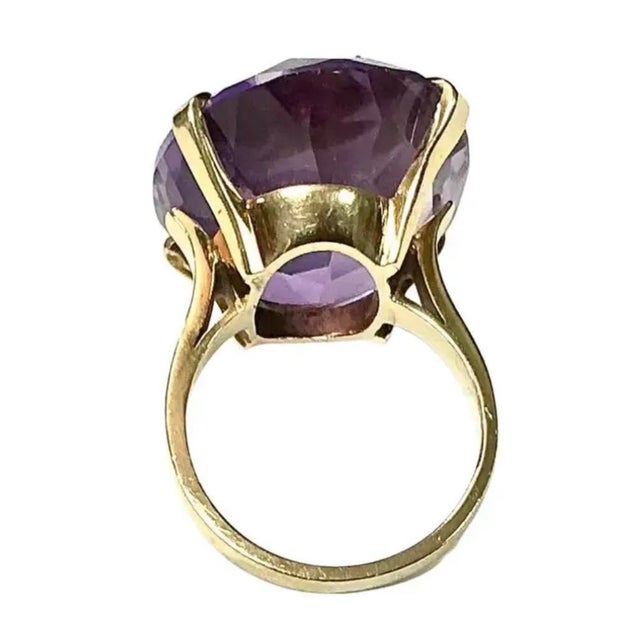 Modern 14k Yellow Gold Oval Amethyst Ring For Sale - Image 3 of 7
