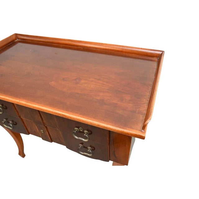 1900 - 1909 1900-1909 Biedermeier Mahogany 3 Drawer Side Table With Gallery For Sale - Image 5 of 7
