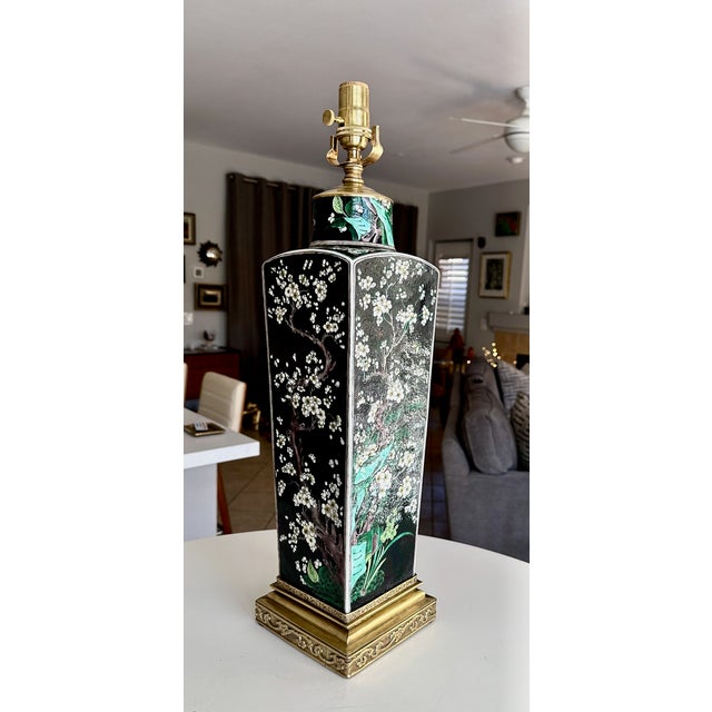 Black Antique Chinese Famille Noire Porcelain Square Vase Table Lamp For Sale - Image 8 of 15