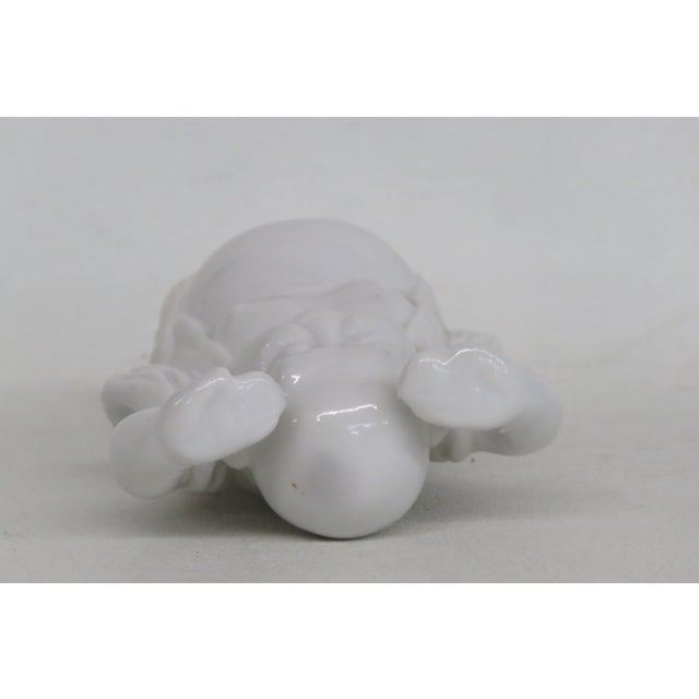 Mid 20th Century White Ceramic Laughing Buddha With Arms Raised Hotei Figurine Gloss Finish 5027b For Sale - Image 5 of 10