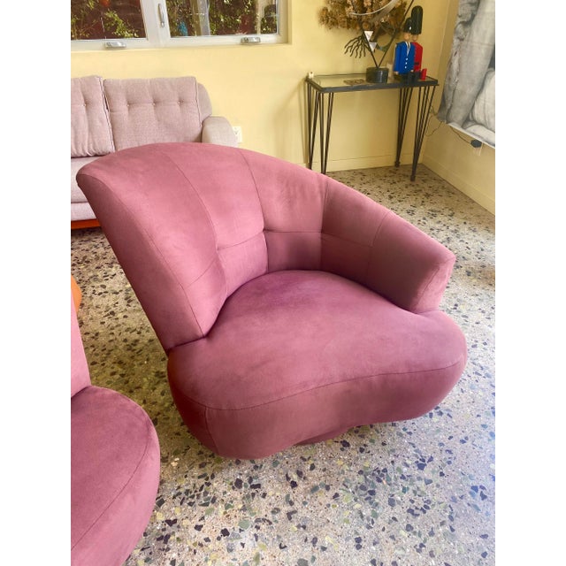 Textile 1980s Vintage UltraSuede Round Flared Oversized Corkscrew Barrel Swivel Chairs in the Manner of Vladimir Kagen Nautilus - a Pair For Sale - Image 7 of 10