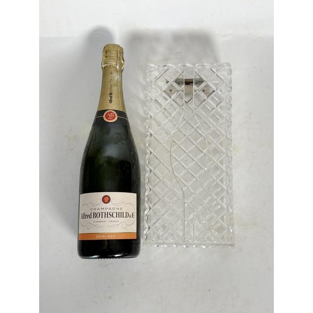 Vintage Acrylic Glass Tissue Holder, France, 1970 For Sale - Image 4 of 12