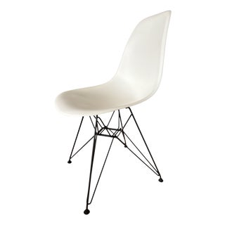 White DSR Chair by Charles & Ray Eames for Vitra, 2017 For Sale