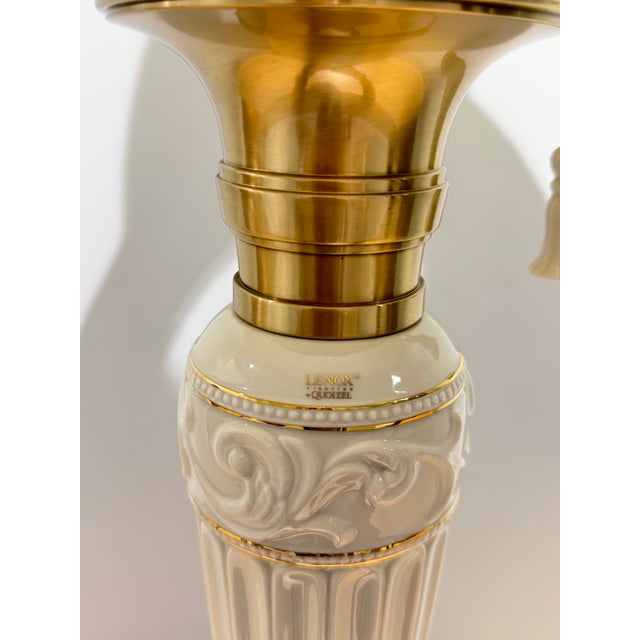 Metal 1980s Lenox for Quoizel Ivory Porcelain & Satin Brass Neoclassical Table Lamp, 38.5"h ✨ For Sale - Image 7 of 10