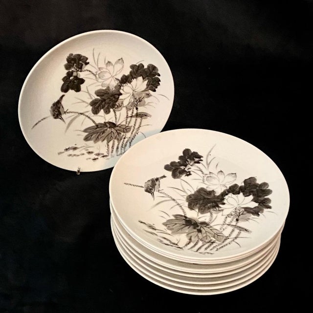 Mid-Century Modern Mid 20th Century Mid Century Modern Dorthy Thorpe China With Water Lilies and Birds 10 Medium Plates For Sale - Image 3 of 3