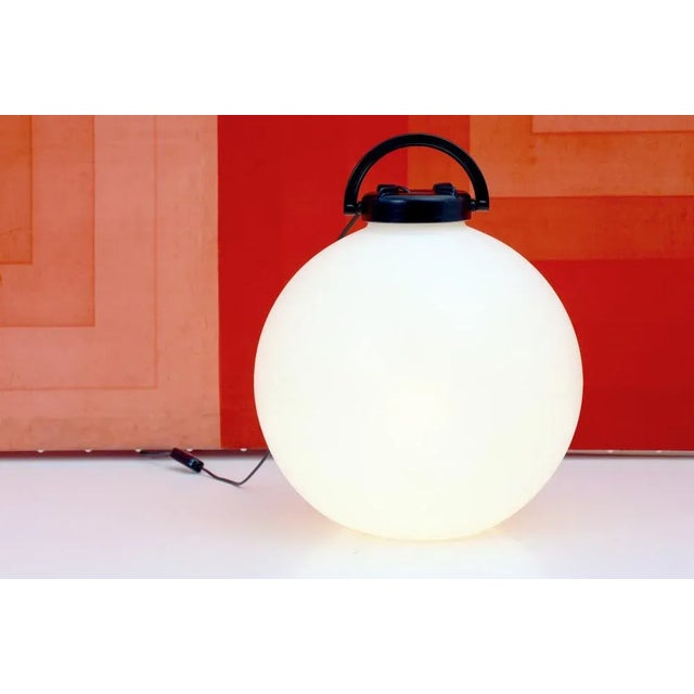 White Floor Lamp by Isao Hosoe for Valenti Luce, 1970s For Sale - Image 8 of 8
