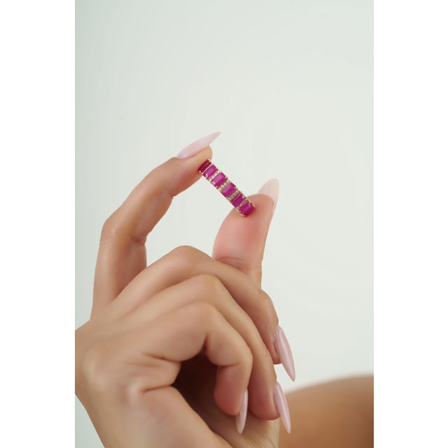 2.89 Carat Ruby & Diamond Band Ring in 14k Yellow Gold Stackable Design Size 7 For Sale In New York - Image 6 of 16