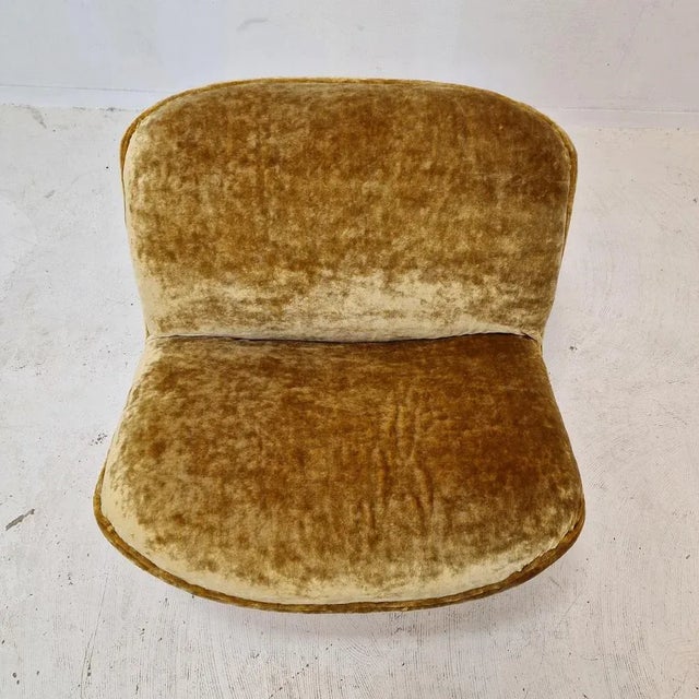 Gold Model 508 Lounge Chair by Geoffrey Harcourt for Artifort, 1970s For Sale - Image 8 of 10