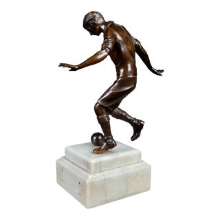 1930s Football Soccer Player - Bronze Sculpture For Sale