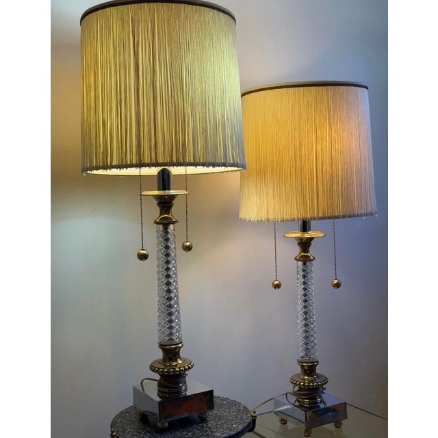 Hollywood Regency Vintage Attributed to Paul Hanson Hollywood Regency Crystal & Brass Table Lamps – Matching Pair For Sale - Image 3 of 6