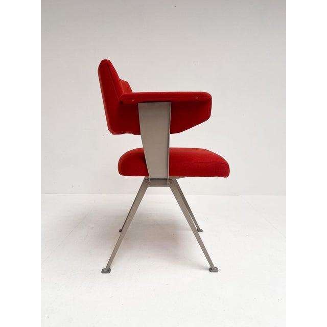 Metal Dark Red Resort Chair by Friso Kramer for Ahrend de Cirkel, 1970s For Sale - Image 7 of 14