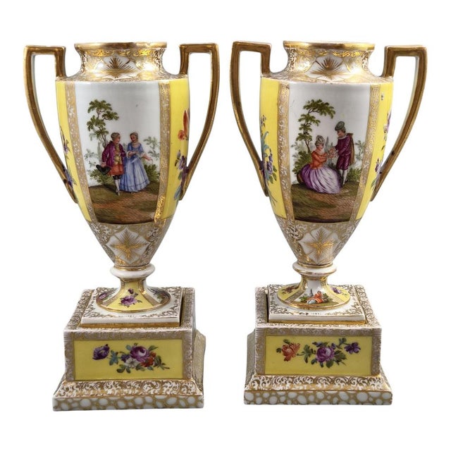 Rococo Architectural Porcelain Urns by Helena Wolfsohn for Dresden, 1880s, Set of 2 For Sale - Image 3 of 14