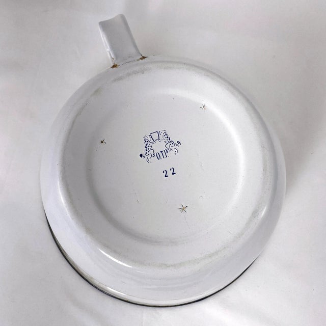 Rustic European Italian Enamel Cachepot For Sale - Image 3 of 5