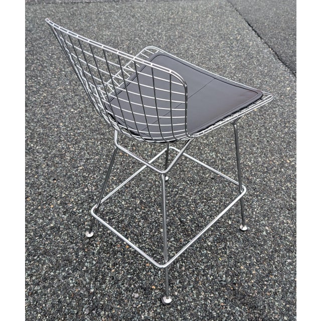 Mid Century Modern Harry Bertoia Style Chrome Wire Metal Bar Stool For Sale - Image 15 of 18