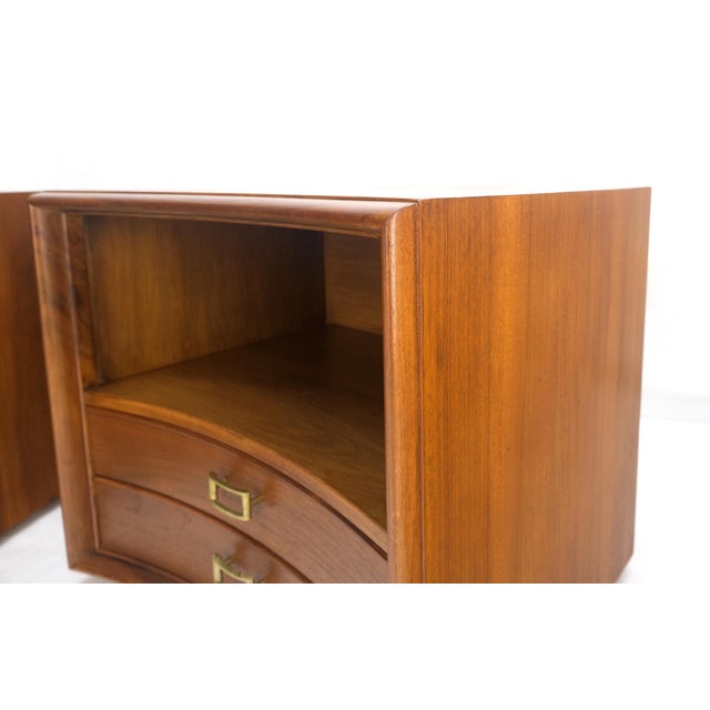 Mid-Century Modern Pair Walnut Curved Front Two Drawers Paul Frankl John Stuart Night Stands For Sale - Image 3 of 10