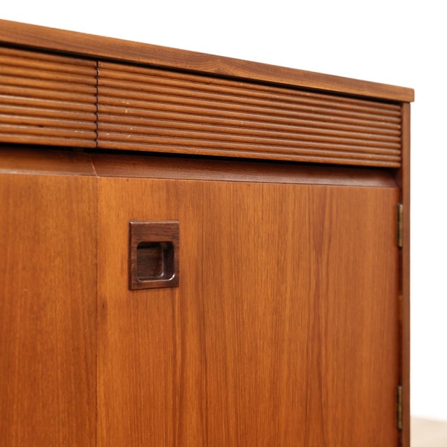 Wood Mid Century Teak Credenza by Elliots of Newbury, 1960s For Sale - Image 7 of 9