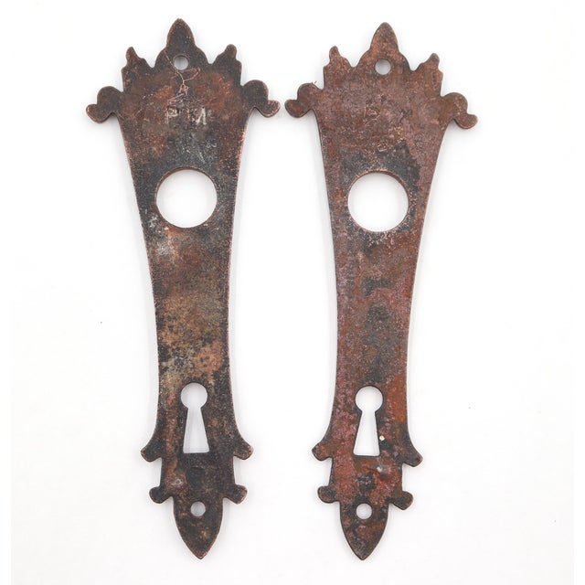 Pair of 1930s Pembroke Lockwood Cast Iron Door Back Plates For Sale - Image 4 of 5