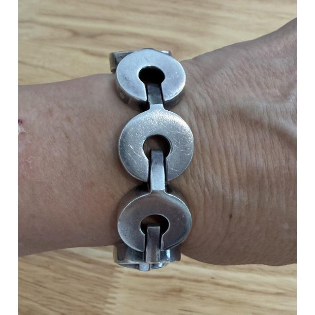 Contemporary Mid 20th Century Antonio Pineda Sterling Bracelet, Modernist For Sale - Image 3 of 5