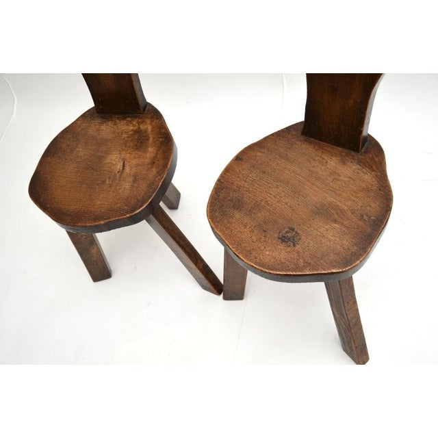 Brown Vintage Brutalist Side Chairs in Elm, 1950, Set of 2 For Sale - Image 8 of 10