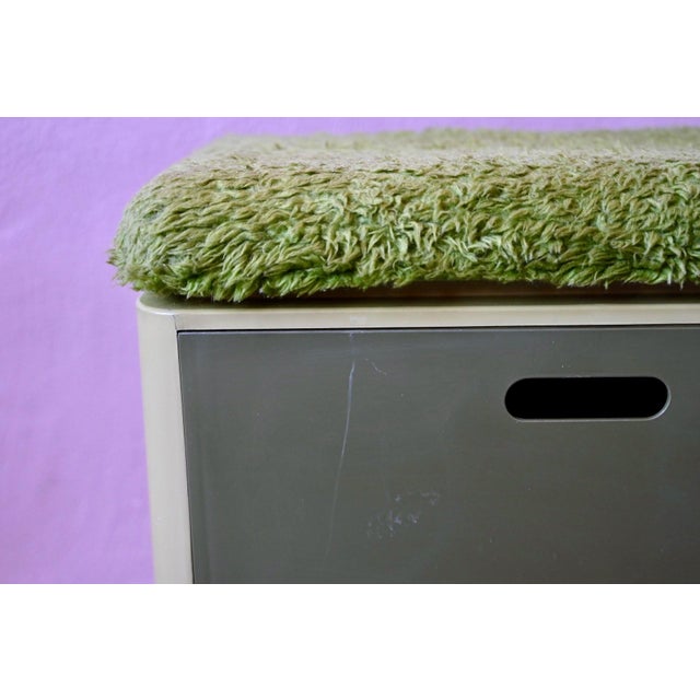 Space-Age Laundry Ottoman in Green Plastic from Emsa, West Germany, 1970s For Sale - Image 10 of 11
